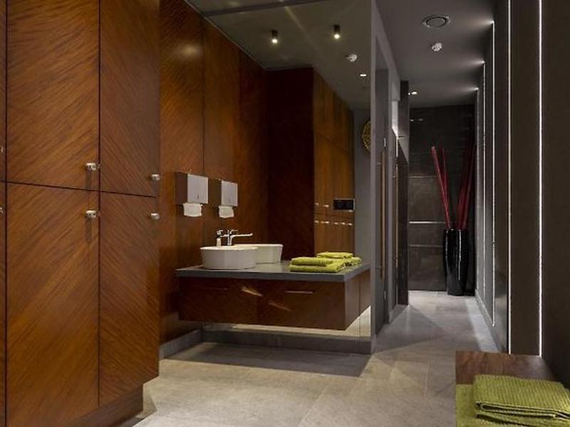 522B260A75CF832823BC2004692CD88F