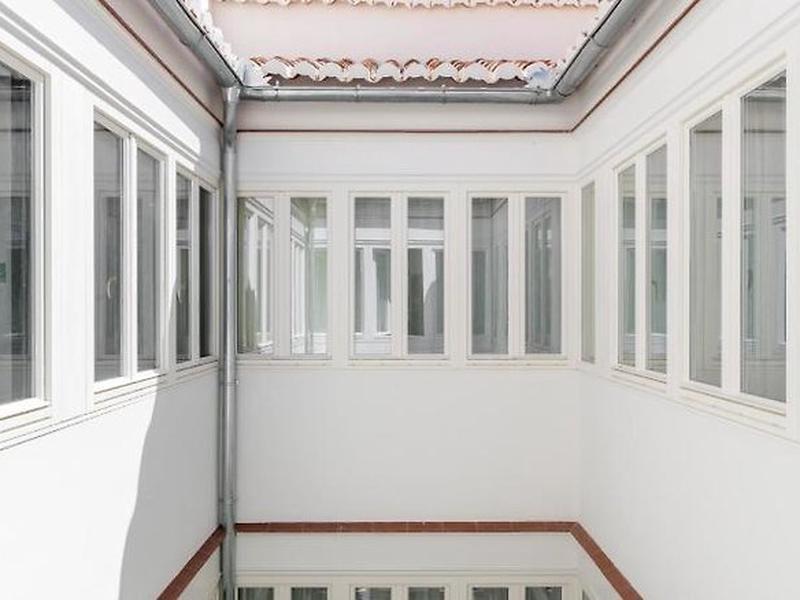 145826FD81FE0FDFD30A435058597597