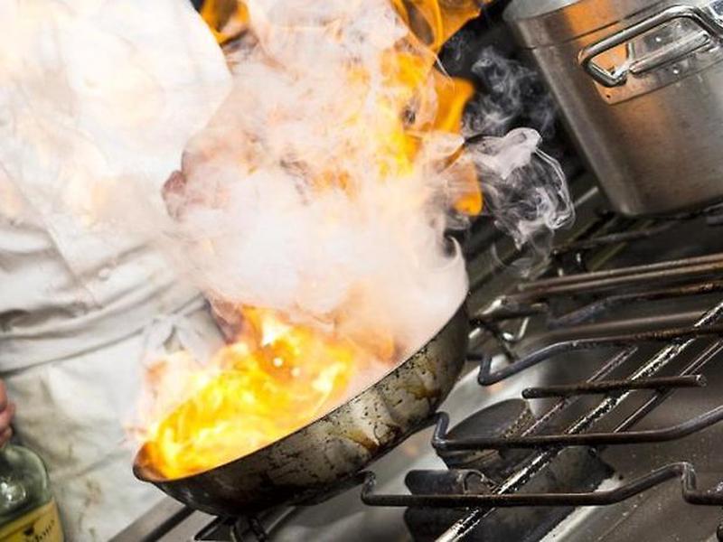 5AA5011AEEE2507432E929FA5BCBDC32