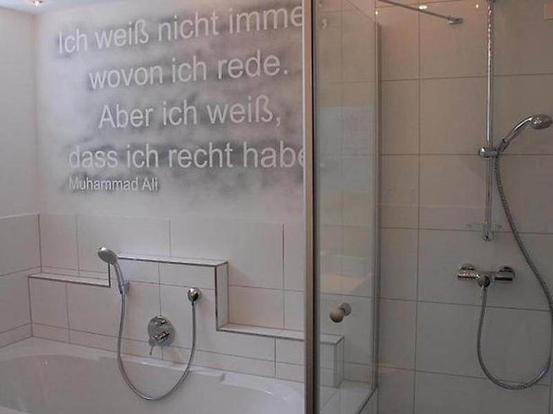 AD05A751ECC549B1D626FD3BC86BD637