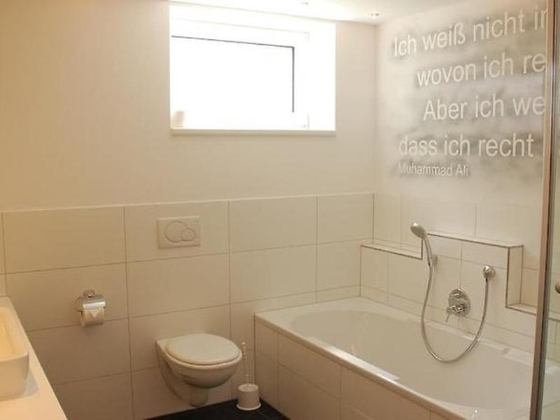 E35CCCC287F3FFFE1DB296930BA16D6E