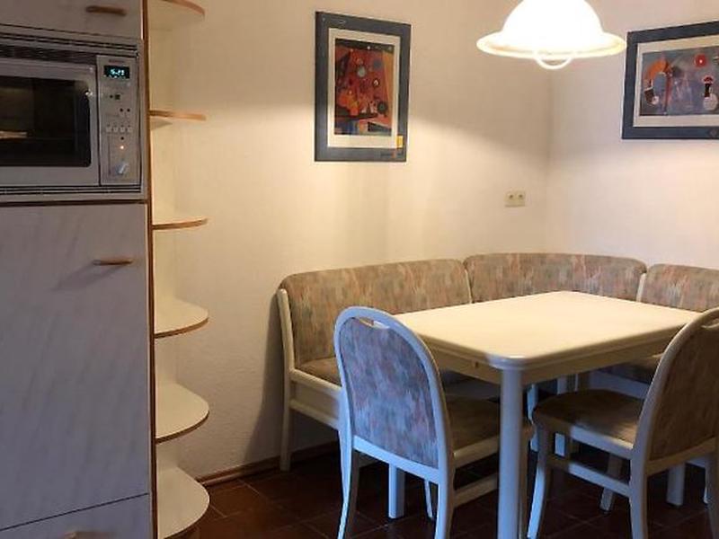 22586DE313675ED24C113F3AC20CC20A