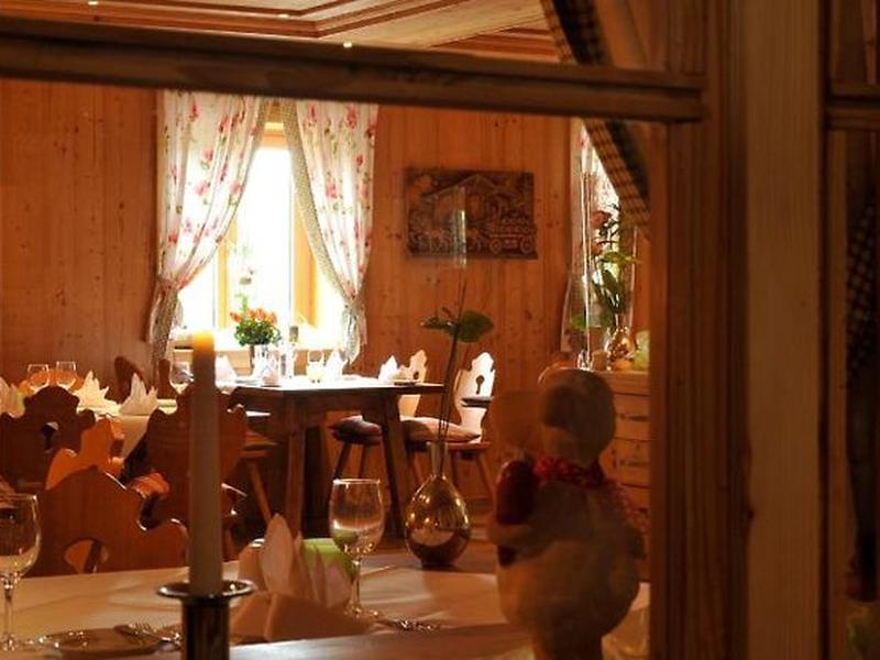 561A3BF7E8D265F5204357BE1895B0A3