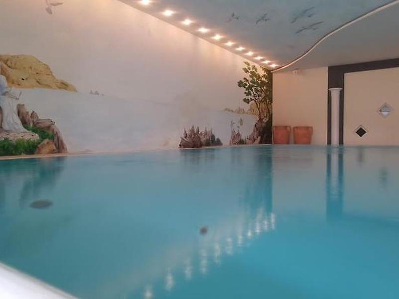 AACB4220B254C0FBE72935AFBBD5F0EA