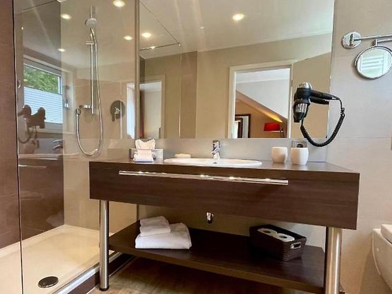 C3E5868090186F00C0435D0C427BA263