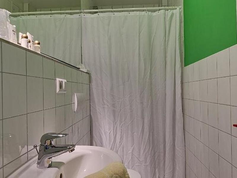 629397AD4512FE50A3E541573844C256