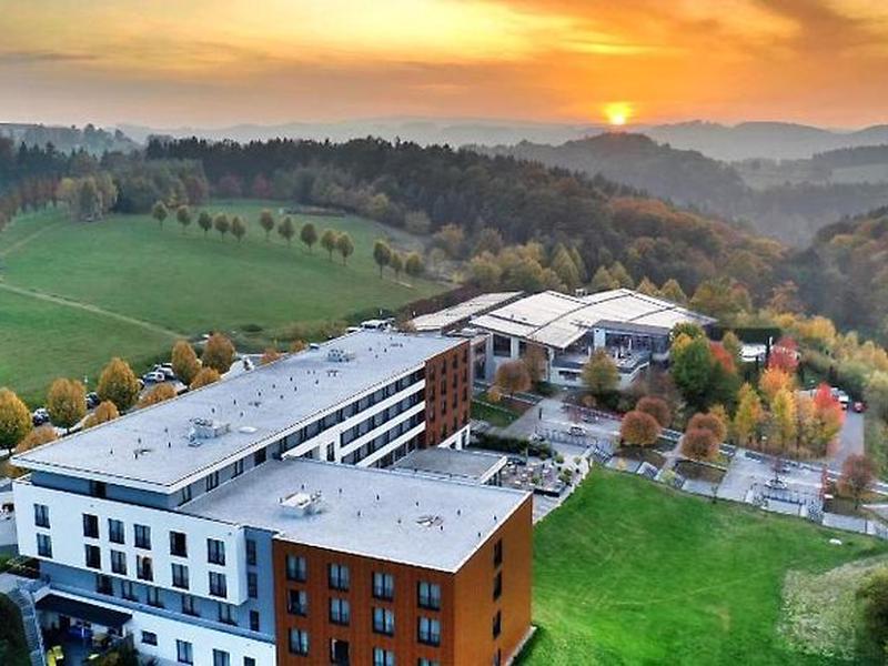 6B90A974426FC791E1A4D4BE94448C7B