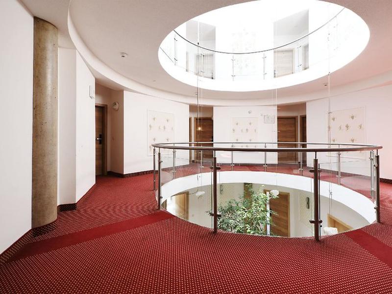 5BFA67B7AA457738C024A1908AA6C068