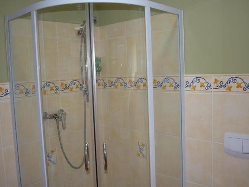 6FDC710377B185816BB71D6AE13C779B