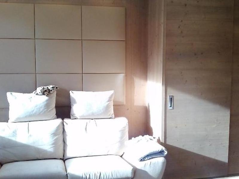 75DB5C614CD307124C8BC1397F387DB9