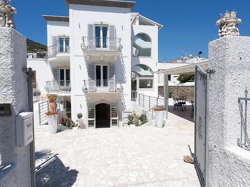 91915339ECA8A60698CC3EA4642E48A4