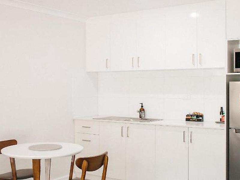 0AB1A22A059F3B3FF7B5F18D2F54E4B5