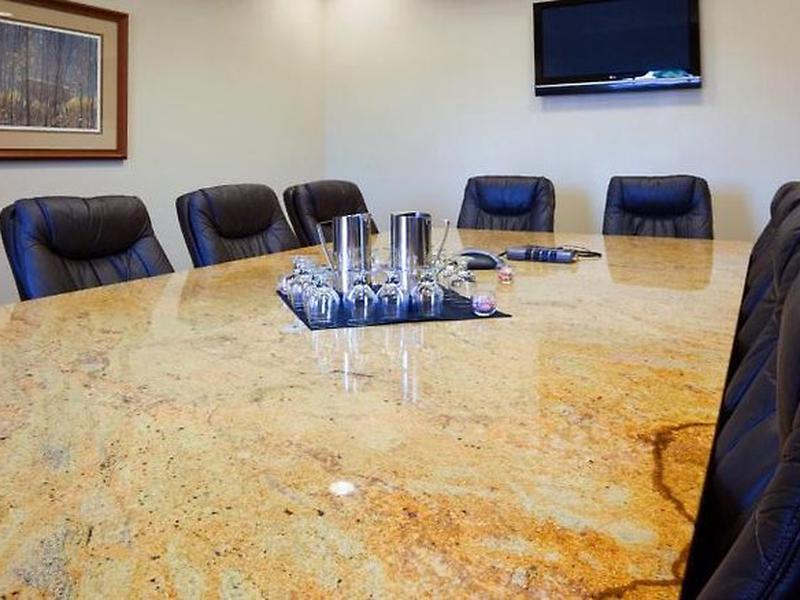 Holiday Inn Madison at The American Center by IHG