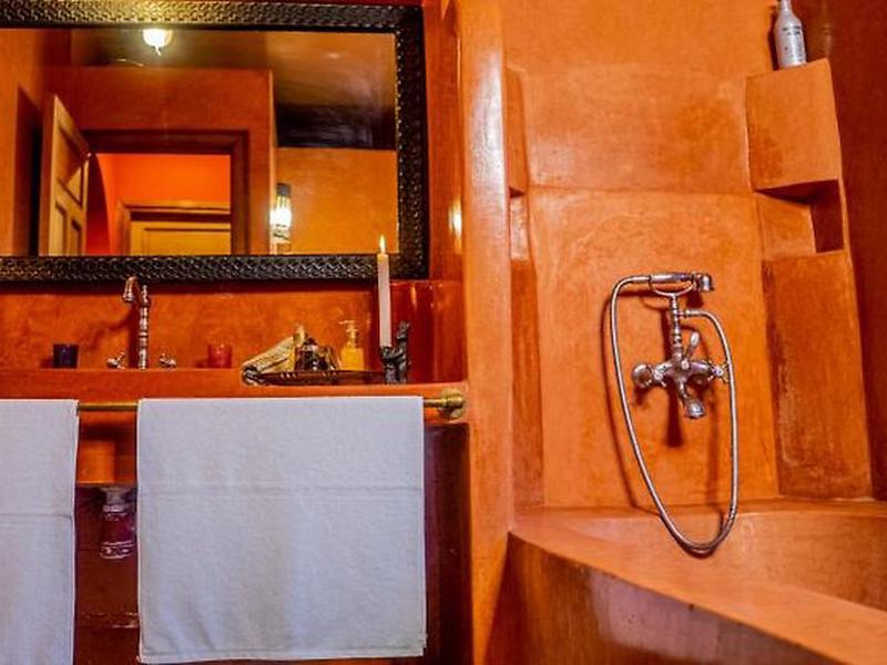 E92B6BEE80C20BBA3DF07BEA40AEF2BD