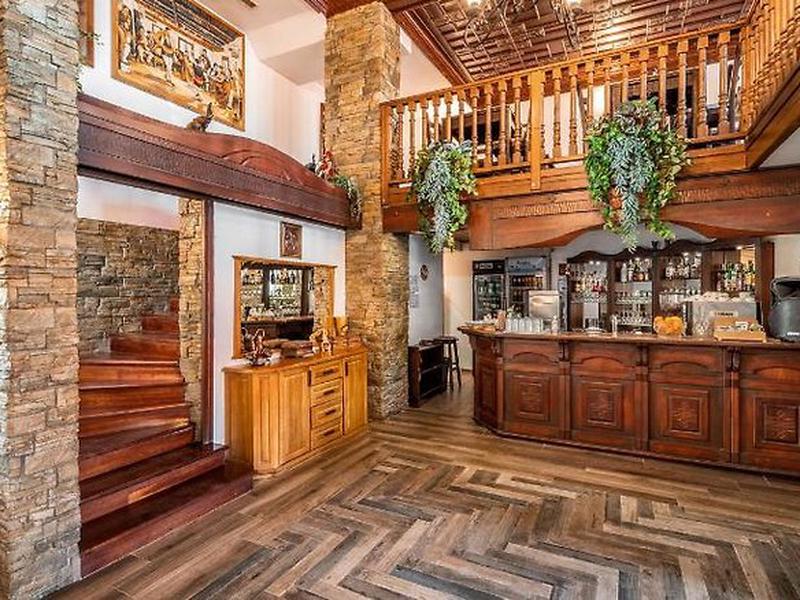 E57B89445DABE5A31A6E19CA5FEB62F7