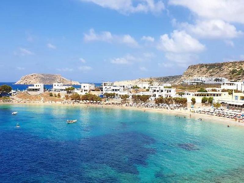 E981C200AF58E78C30F14012F4A82F83