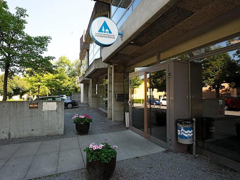 41C52B7B77DBC44D483F93DC1608B3F6