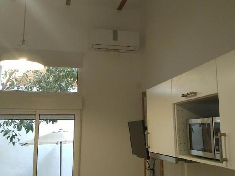 CCFE0D894A8FDF11122C8AC735EF4735