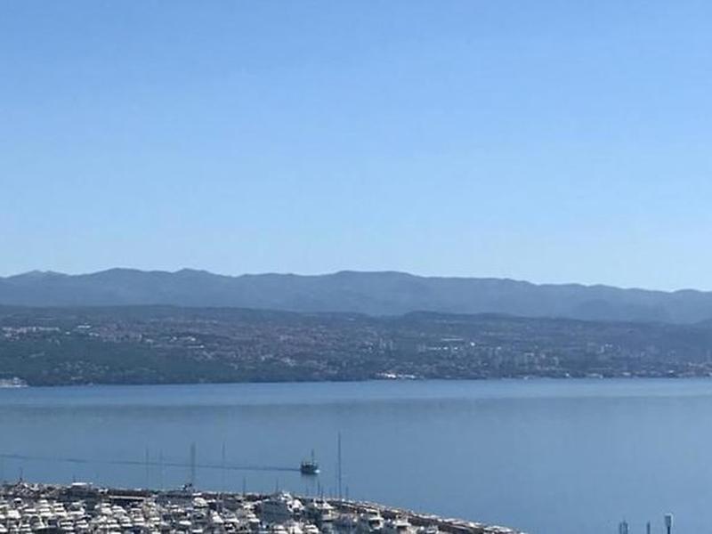 14F45F7B66D9DED94991D996566C0B8B