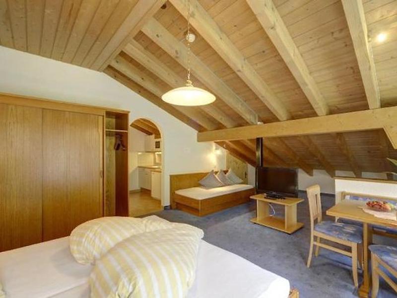 D5878368734D08A5E8B49CFFE91696EE