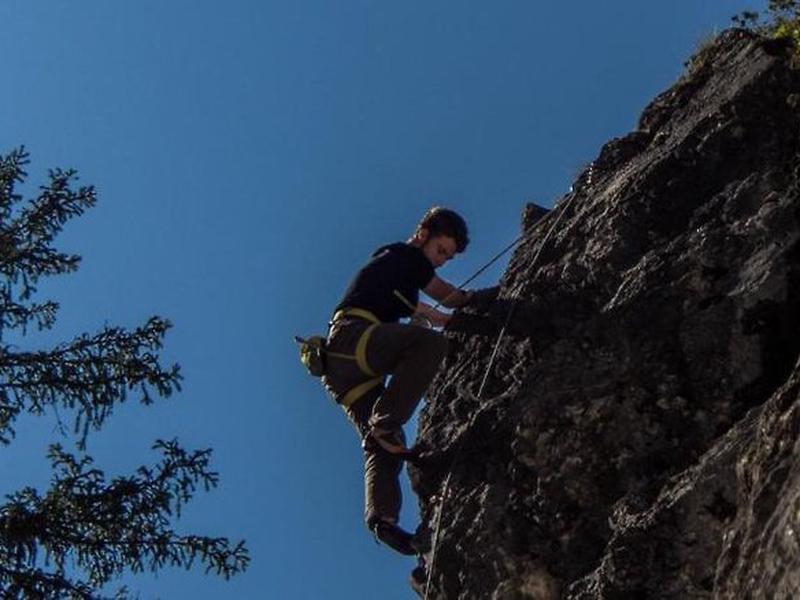 8FBF3CD349DD30B9A7AB1EA90056DC42