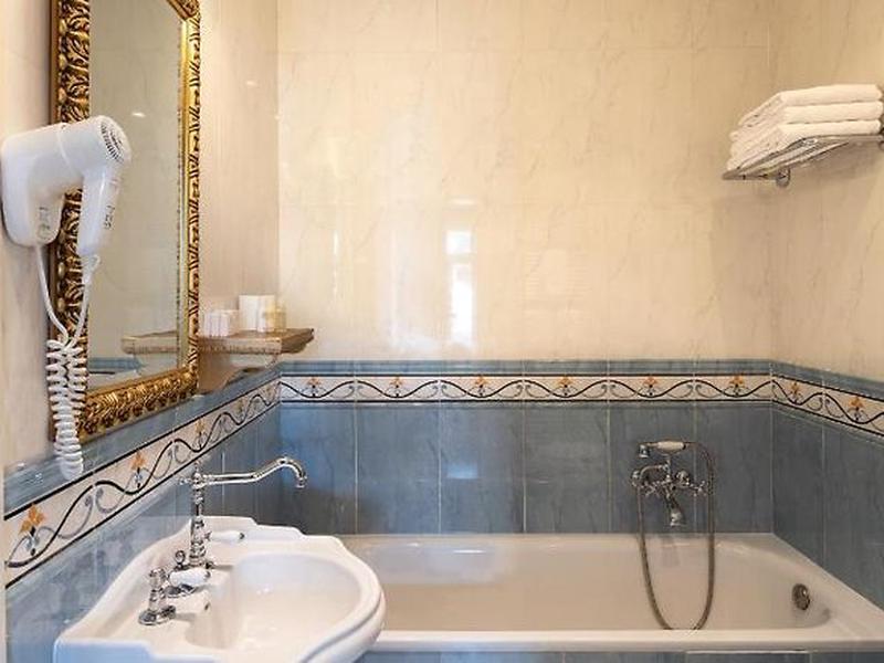 2BBBF27CA2D94144295FE1EB2221C40B