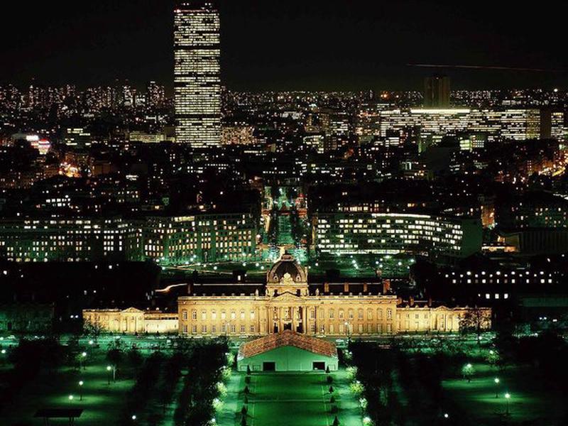 EAF39BD562D2E9BB8C06838752779092