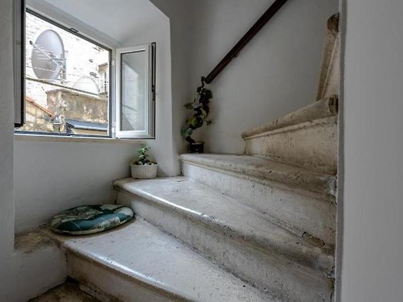 009525E0804AB5E020F751FEC6EEE07E