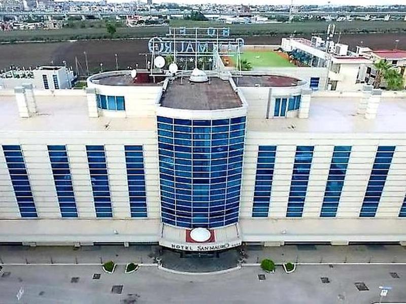 B6E81CD236E54140F7A8C30E24BCF9BD