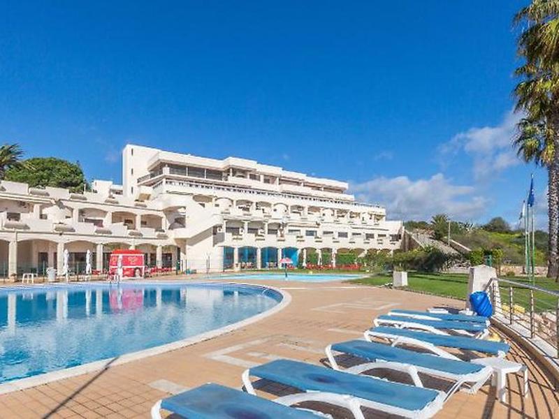 64B3350CF7DD7A6BC90598D96D3A2BDA