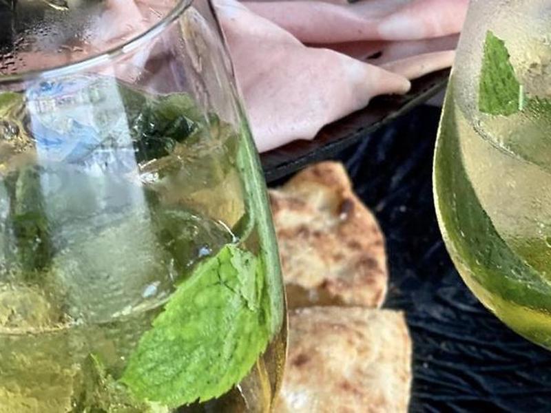 5C76629792E52BE6EECBEF5F5C329EE9