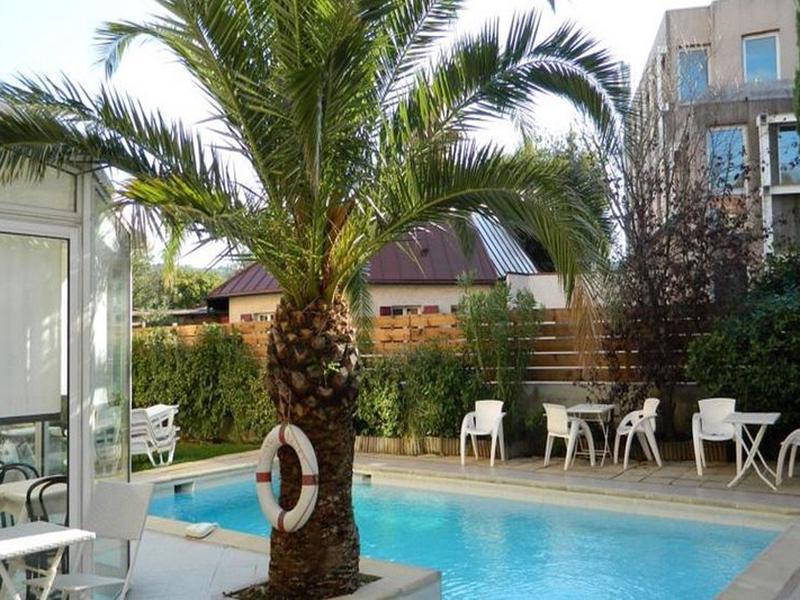 D1C8946323B2A4E3323F4D3ADF334732