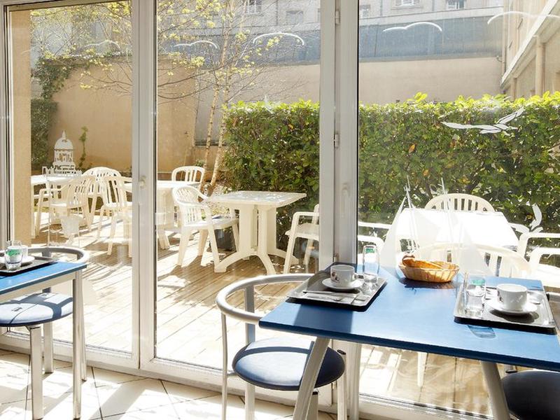 FE9B98BCFCC120B0AC98FE8DE7F37D62