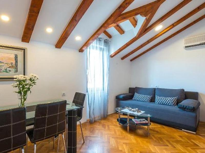 2B907C41B20C4B973C87E3AC4D00A30A