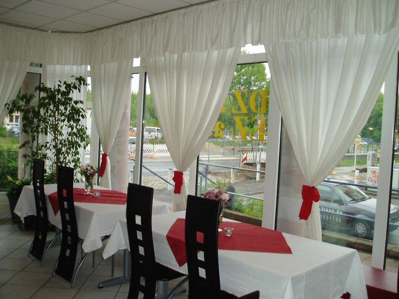 DC2B13FE9FDBA9ADD30CBAC8CE17B698