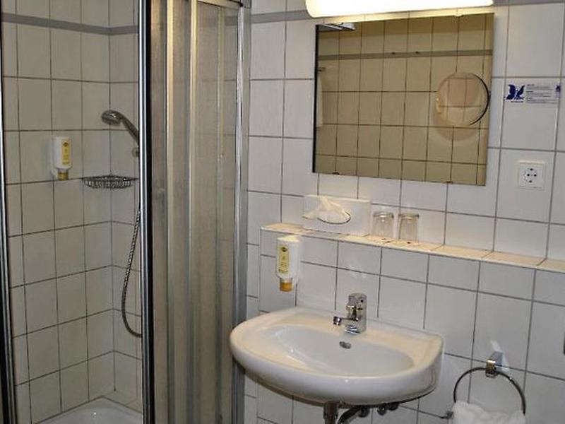 B11272566642E905882FB8B6ED288BF7