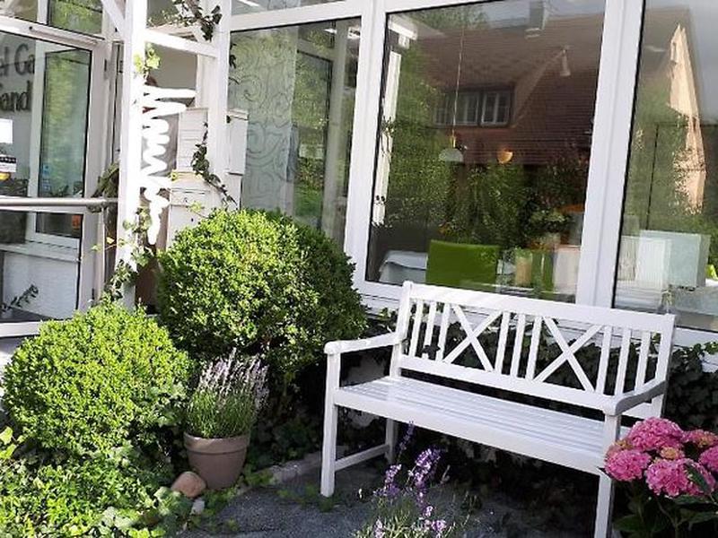 1E8F4E2BA2F989477B57392FBF9228AA