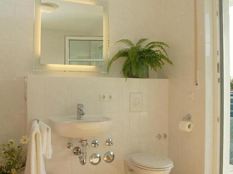 4C4238B960D0DA50901120F8CFDBC7FF