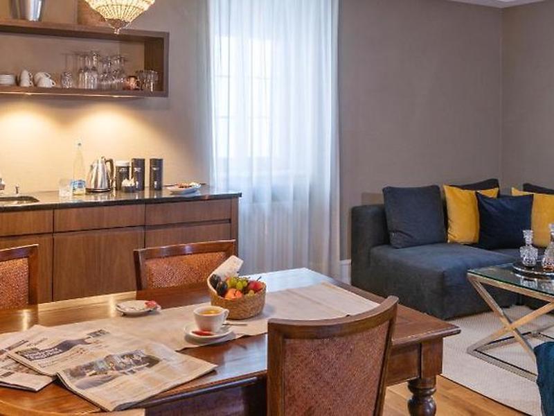 C2E2F9284C4D059FD00CF0E8DC4F7629