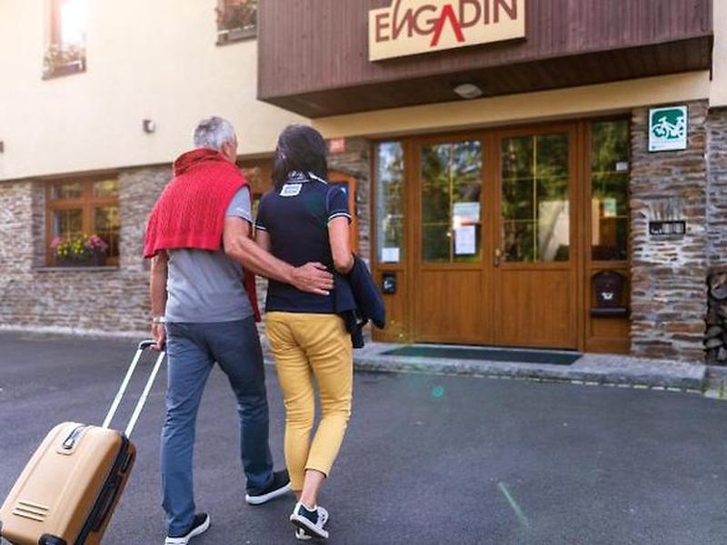 D7FD75314C714AC40B7D4AB0233EC38D