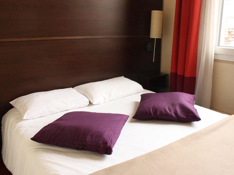 9EC3F7C40AC4888F5442D986356E43BA