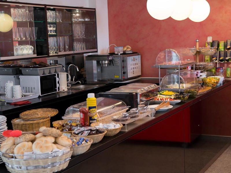 1332B69CB4682F27C5D42CFC2A7F61D7