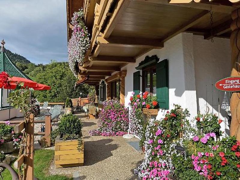 DFBE6593228B8708B0A99DF8B0488322