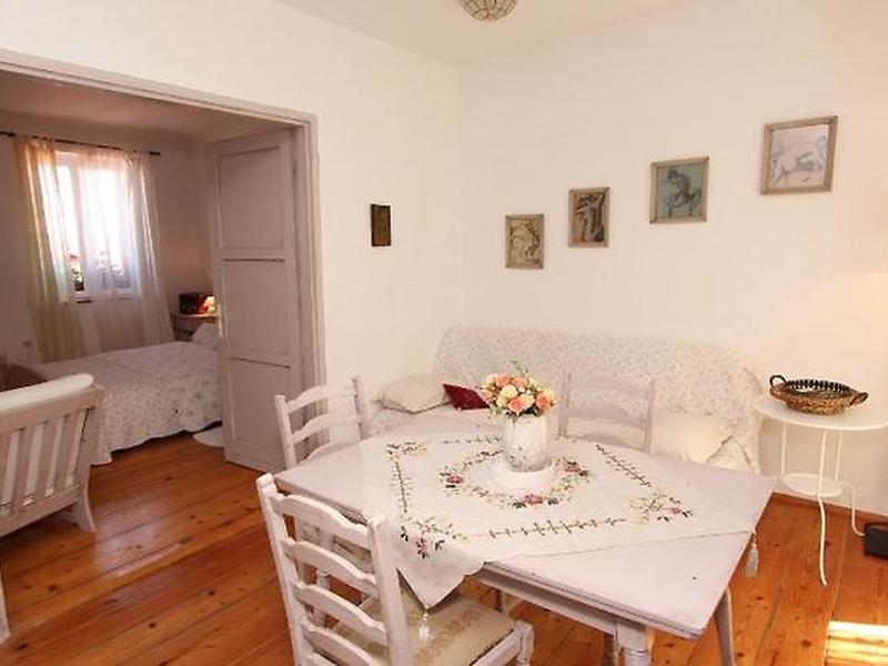 DECBAE4A5A5474D874875DE786567818