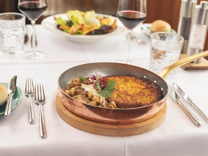 0A8181649CAF3CA6D5659B29994F2BFF