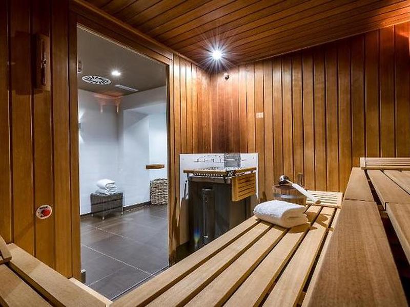 79D3EB8D6FFA9E9889E4F6A301AC9351