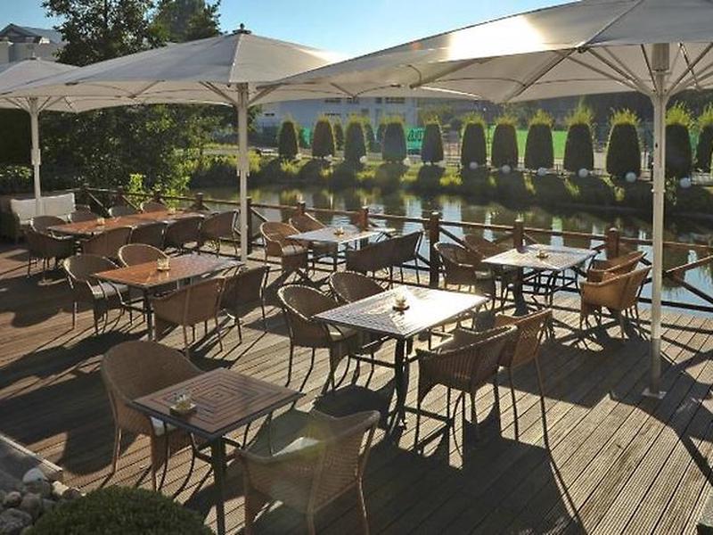 A4CEEFA7C6FD24929FA86103F7F12FD1