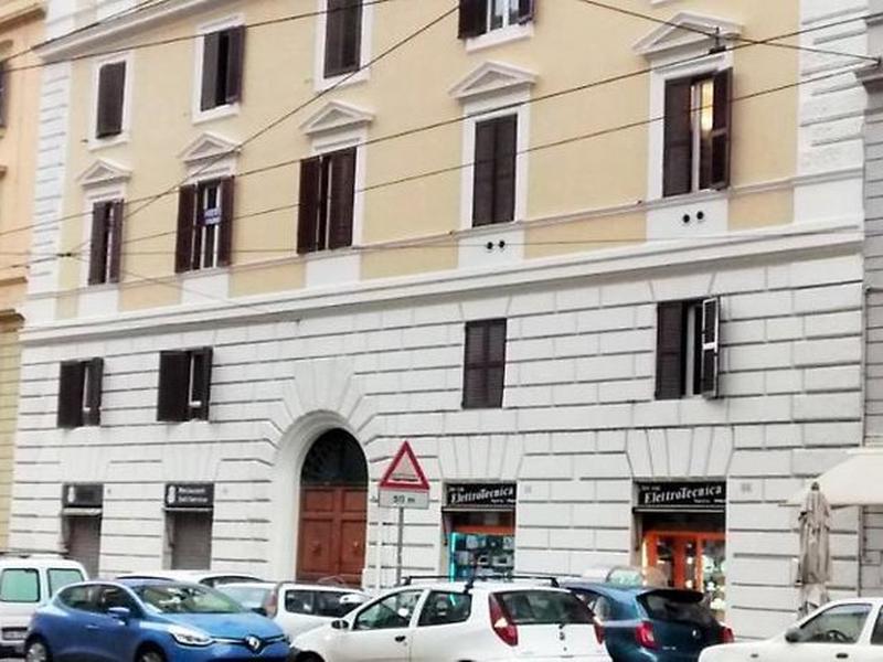 6C776180C295D0275C34BD147BC05885