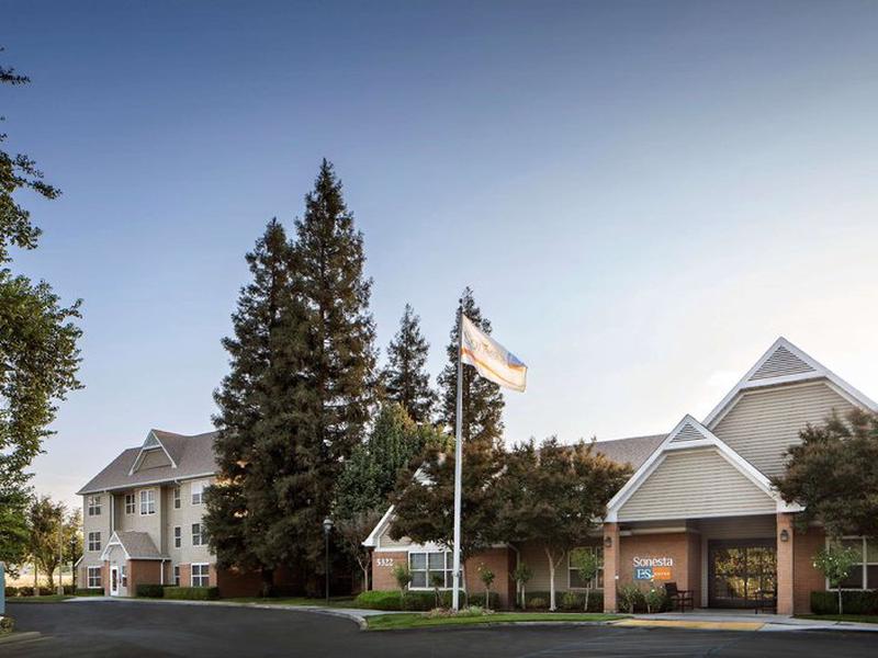 3BCE74F3E70540A9538B23E65EEA8254