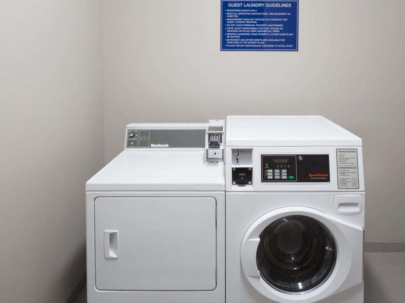 D70AF9C5775AD950351FD9E387CFE3FC